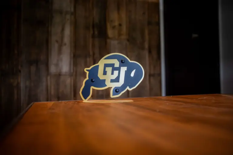 Colorado topper