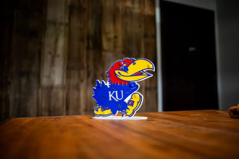 Kansas topper