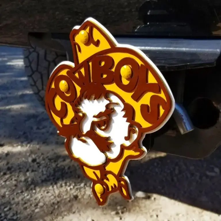 University of wyoming hitch cover - pistol pete