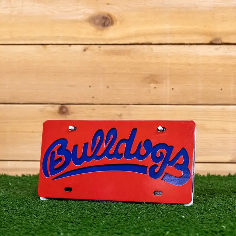 Fresno state bulldogs tag red