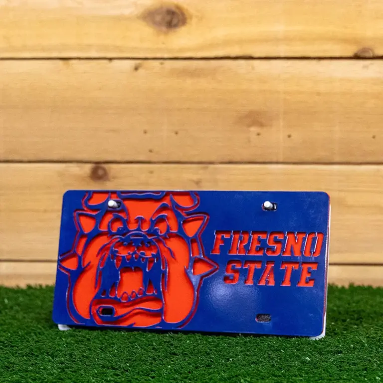 Fresno state w/bulldog tag navy