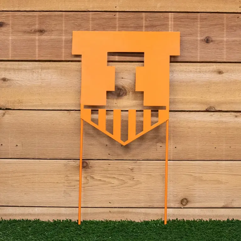 Illinois 1 color yard art