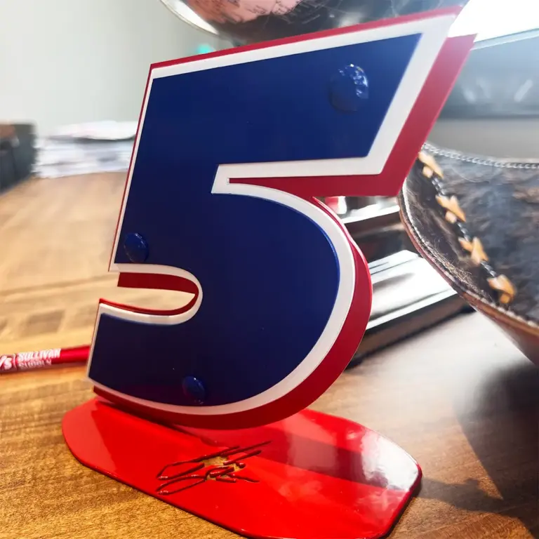Kyle Larson #5 Desktopper - Gameday Ironworks Kyle larson #5 desktopper - image 2